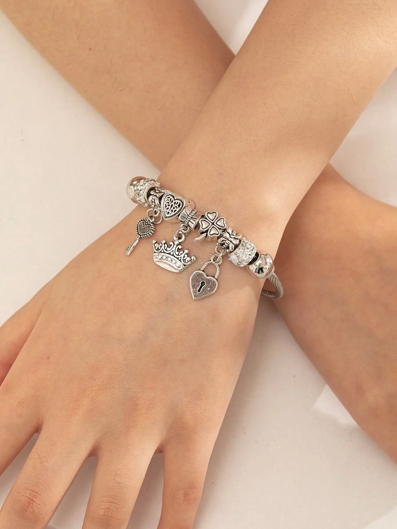 1pc Bohemian Key & Lock Charm Bangle For Women For Vacation