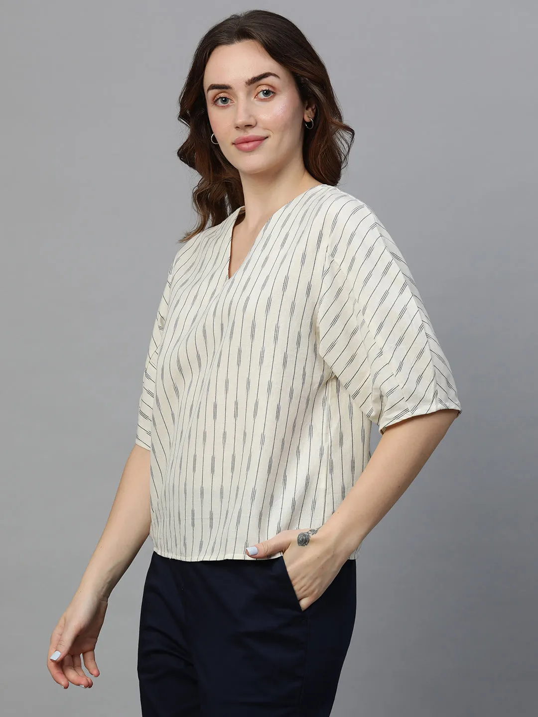 Women's Offwhite Cotton Regular Fit Blouse